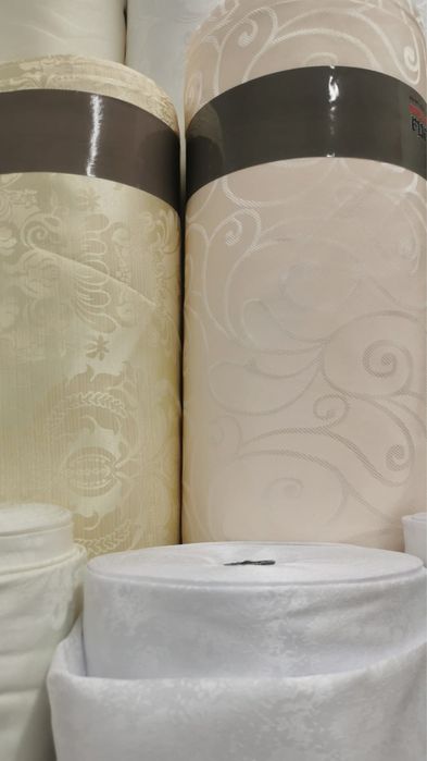 Fete de Mese Evenimente La Comanda Orice Dimensiune