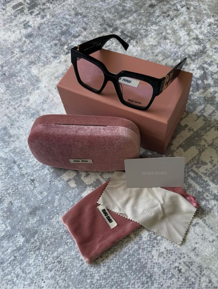 Рамка за очила Miu Miu