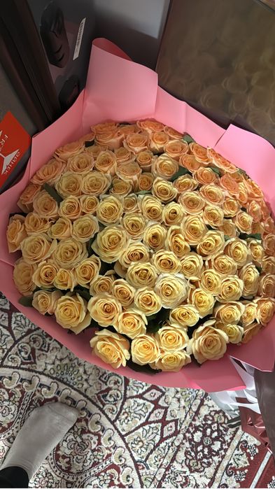 Продам букет роз свежие