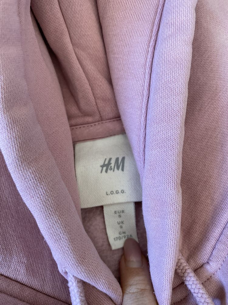 Толстовка H&M в отличном качестве