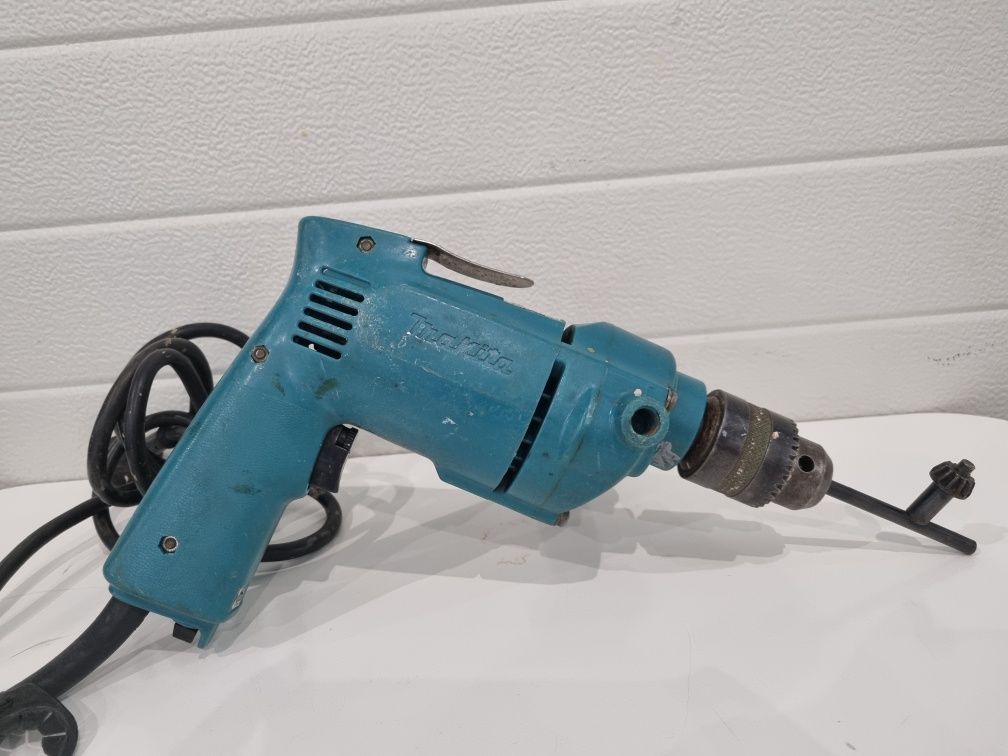 Бормашина Makita DP 4700