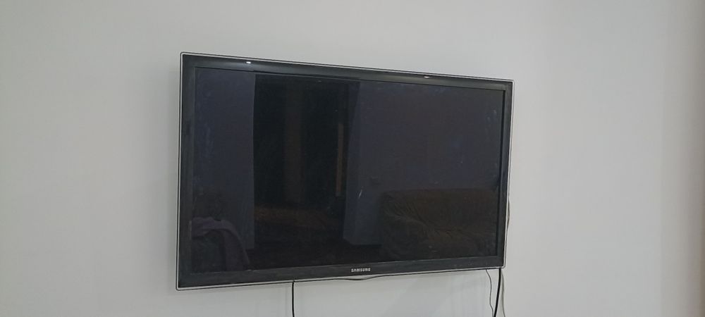 Продам телевизор Samsung