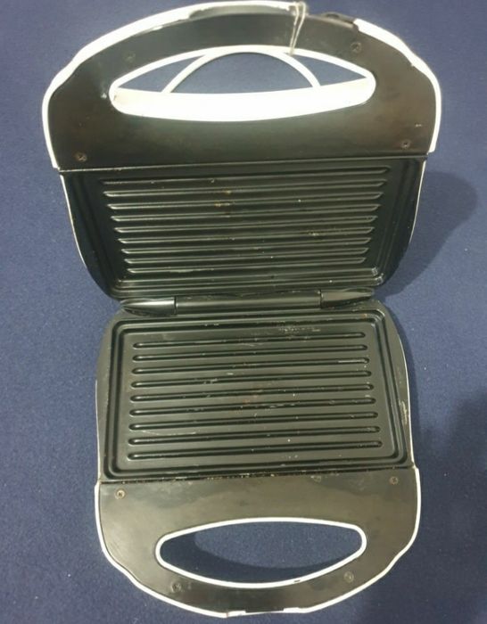 Vand sandwich maker
