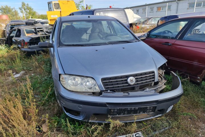 Grila stergatoare Fiat Punto a 2-a generatie (facelift)