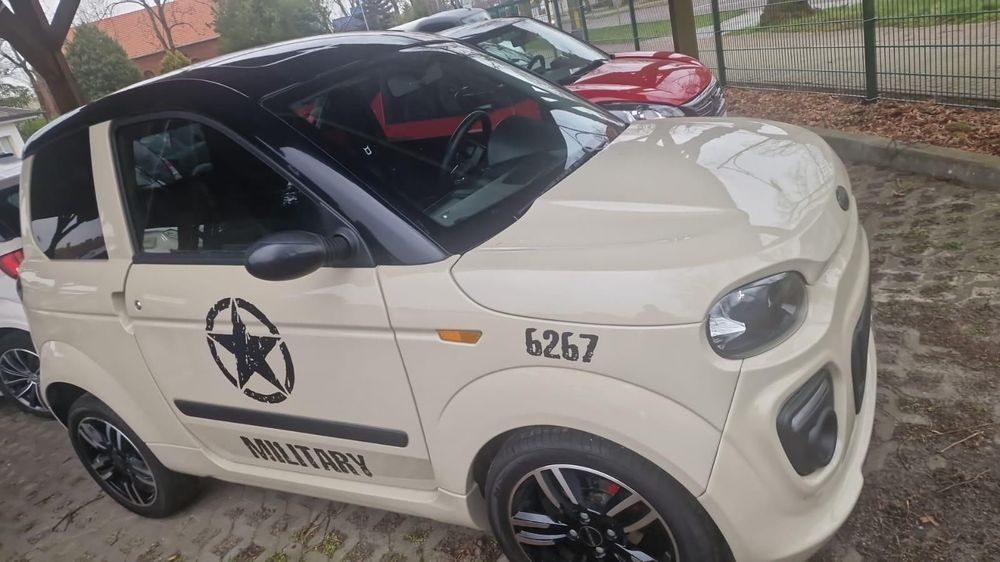 Microcar M.Go EDITIE LIMITATA Military Edition singura din Romania. Stare perfecta