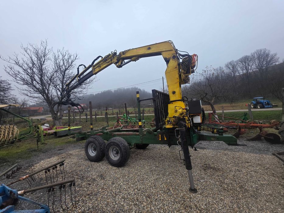 Remorca forestiera 8T cu macara 6M cu frane pe toate 4 rotile