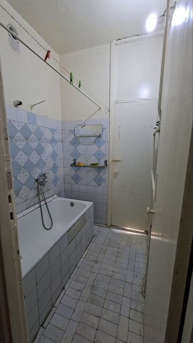 Продается 3 комнатная квартира на Юнусабаде 7 квартал 3 этаж