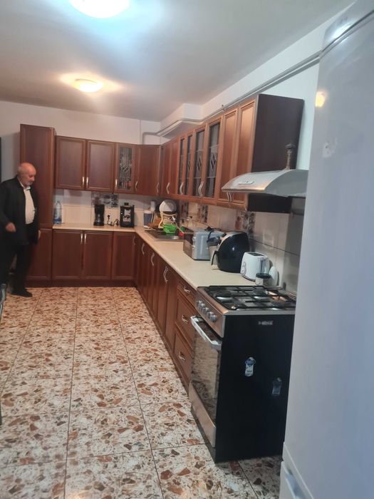 Servicii de curățenie, Amenajare gradini, curti, Desinsectie cu Abur