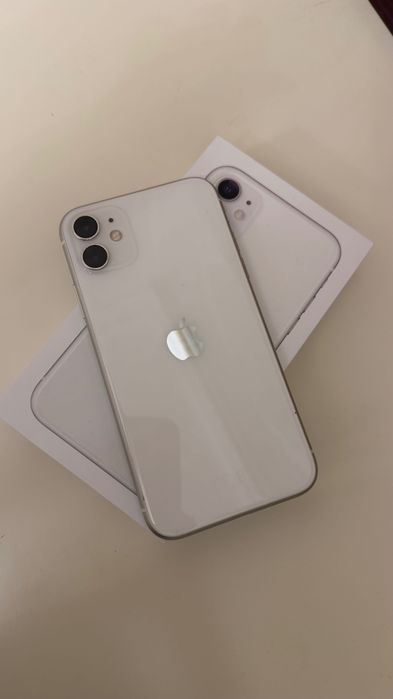 Айфон 11 белый с коробкой