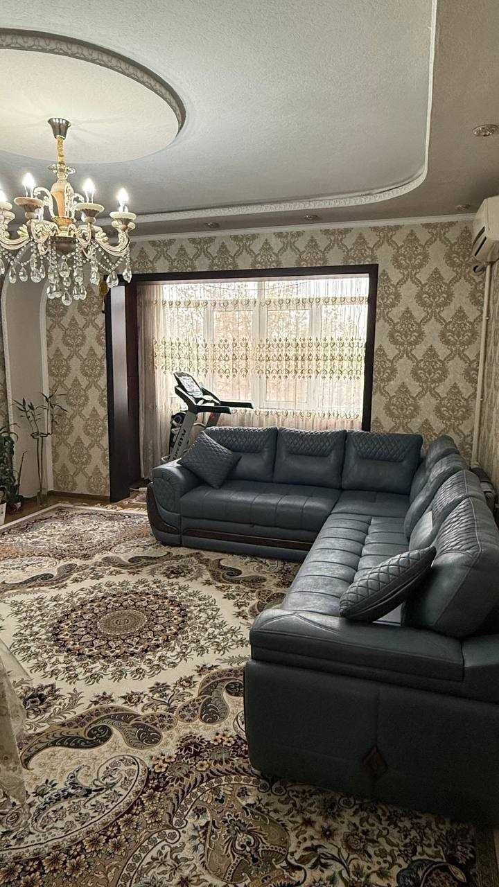 Продается квартира 3/4/9 Юнусабад-2 Универсам
