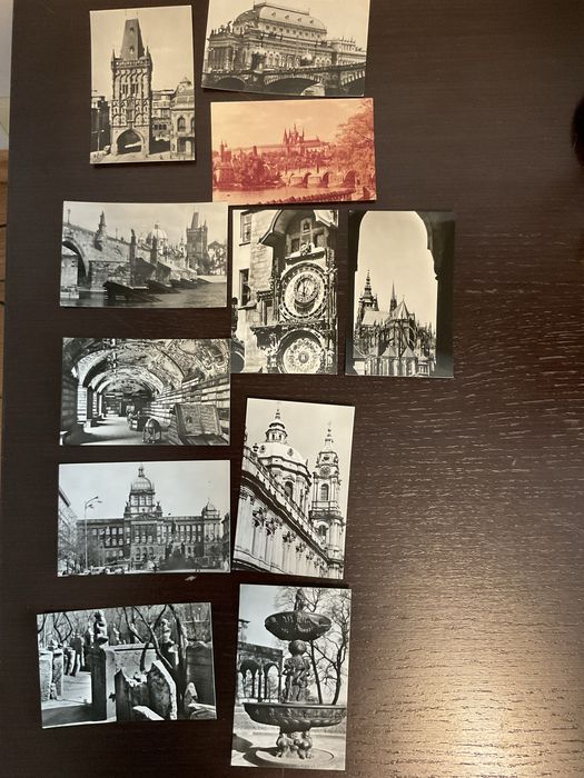 Minialbume si Cartea"Va place Brahms?", vederi /reproduceri din muzee