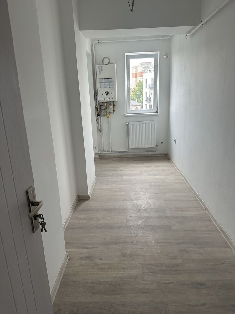 Schimb garsoniera cu apartament