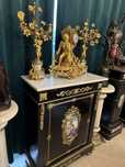 Set ceas cu sfesnice-Bronz D’ore si portelan Sevres