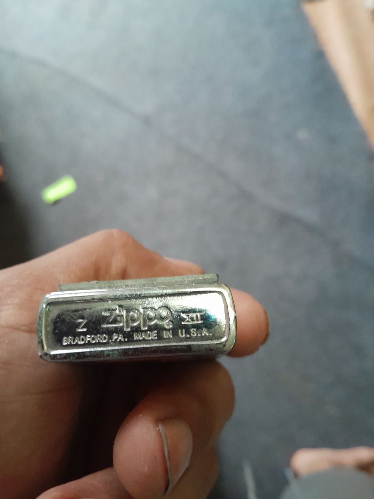 Жагалка zippo анча олдин олинган