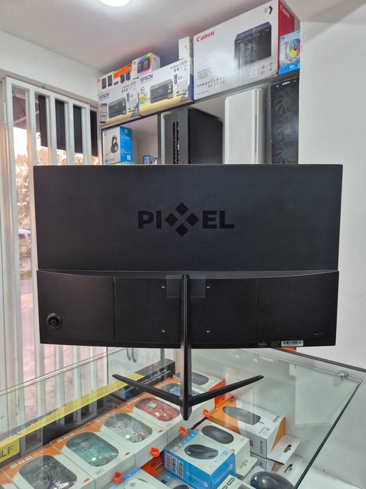 Gaming Monitor Pixel 24 Curved Ekran: 24/180Hz  1920x1080 (Full HD)