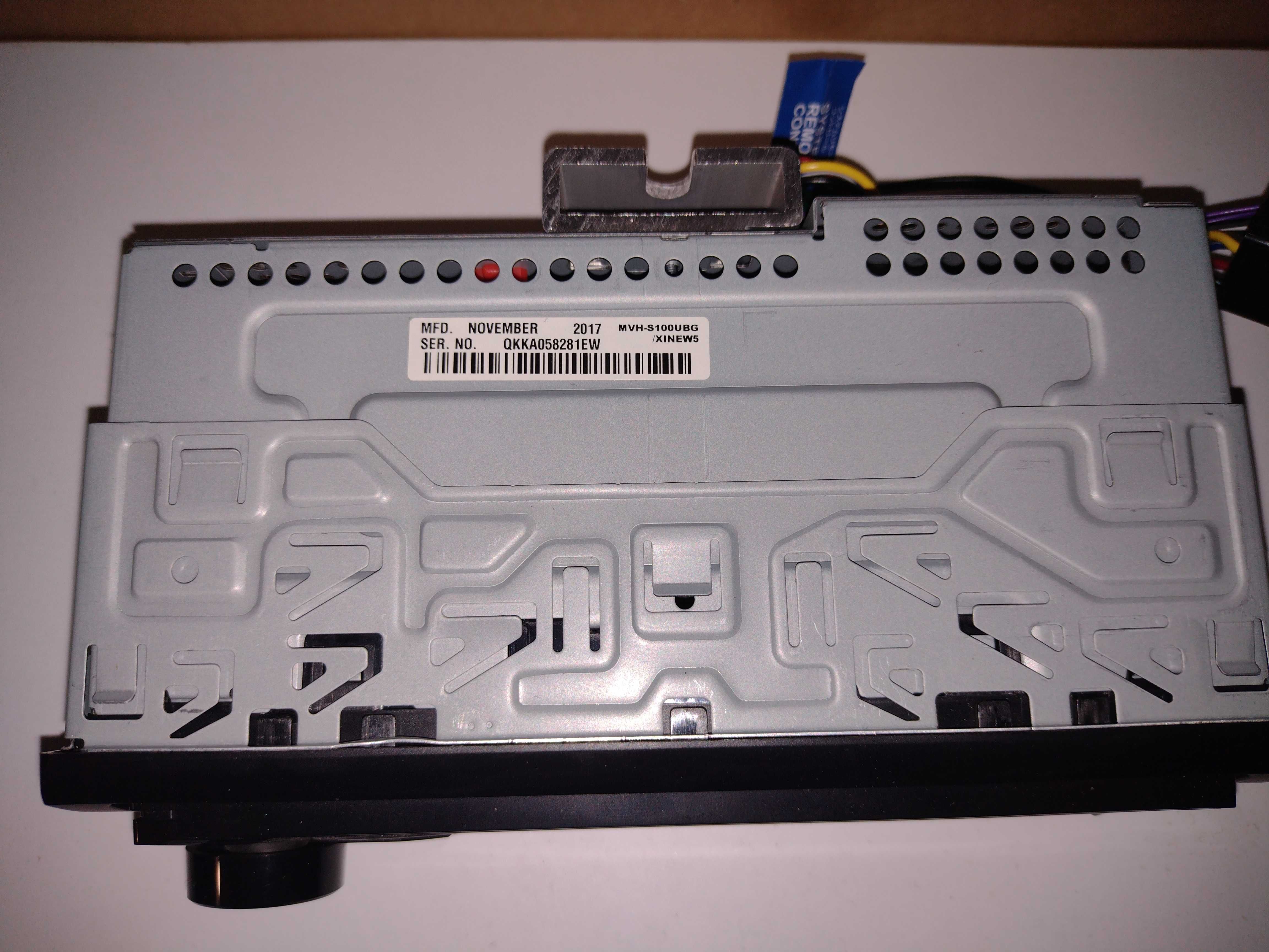 Радио MP3 плеър за кола Pioneer MVH-S100UBG, 4x50 W, USB, AUX