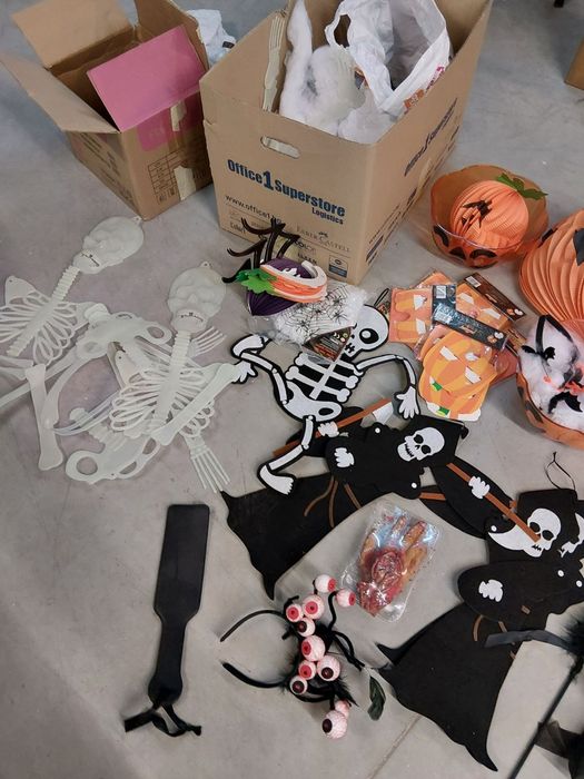 Продавам украса за хелоуин
