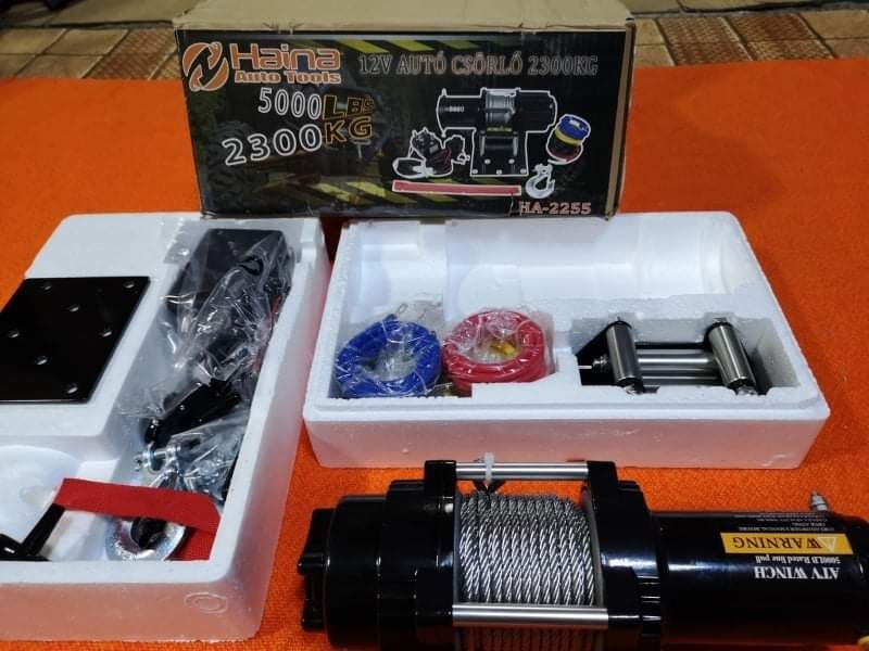 Troliu electric 12 V 2300 Kg 15 Metri cablu, Pentru Trailere ETC.