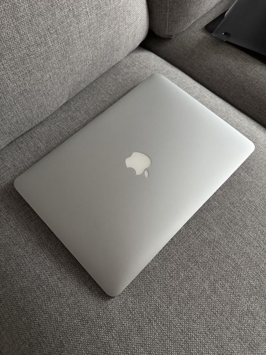 Apple MacBook Air a1466 Не Работи!