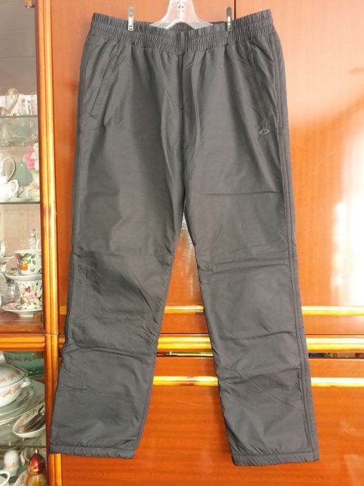Зимние женские болоньевые штаны раз.50-52.