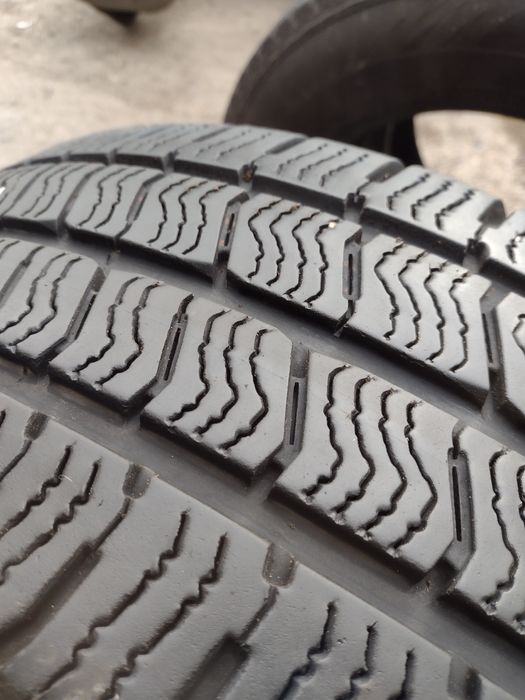 Перфектни 2бр.225/65/16С Barum Snovanis3 dot2024