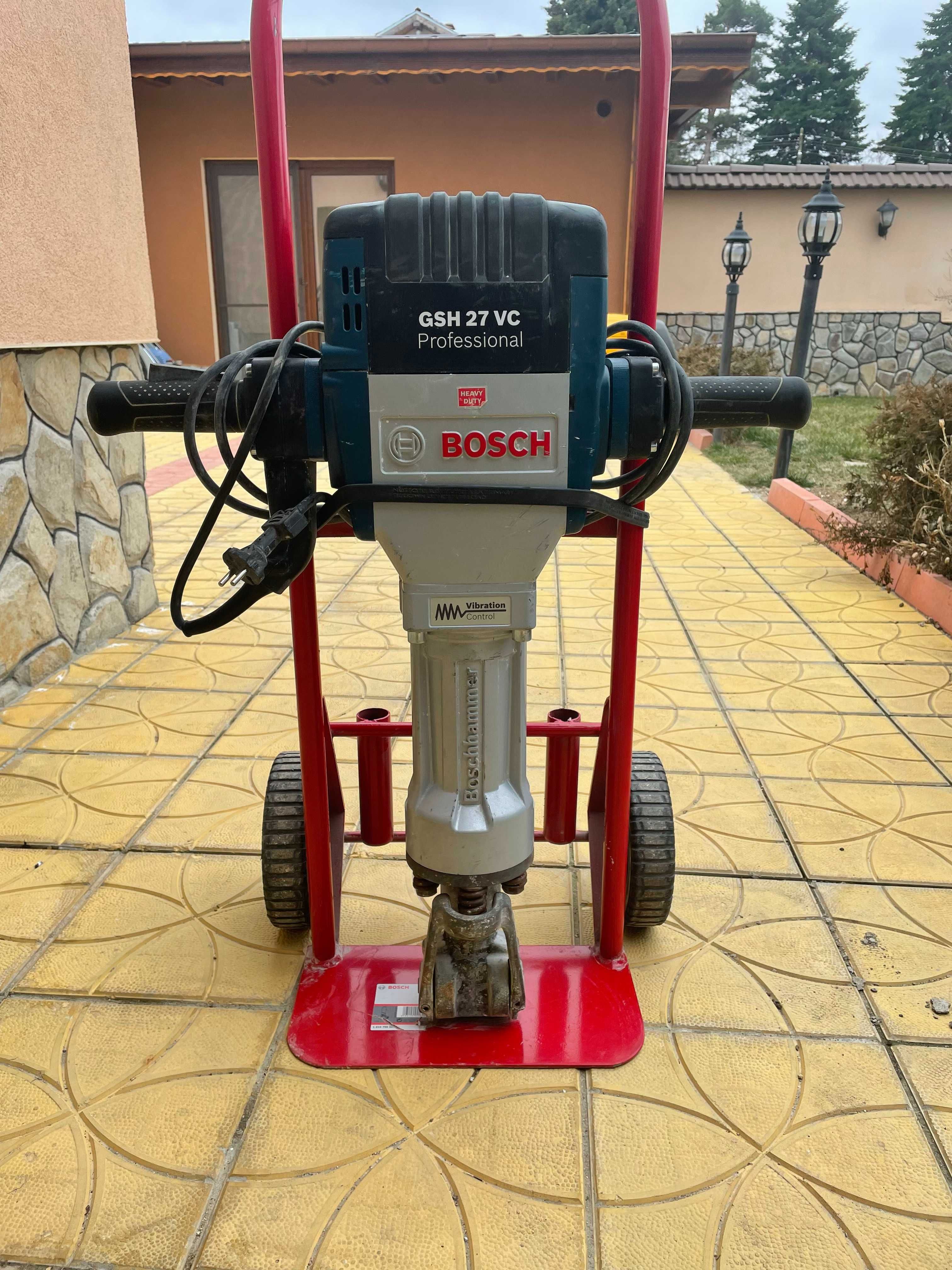 Къртач Bosch електрически шестостен, 2000 W, 62 J, GSH 27 VC