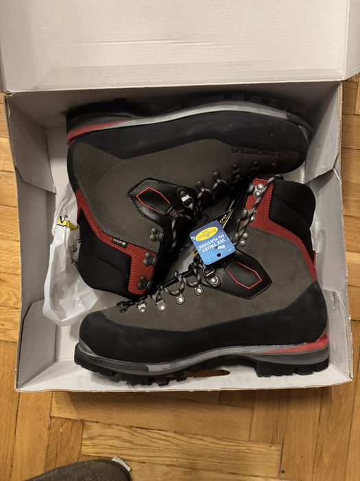 La Sportiva Karakorum Evo GTX планинарски обувки