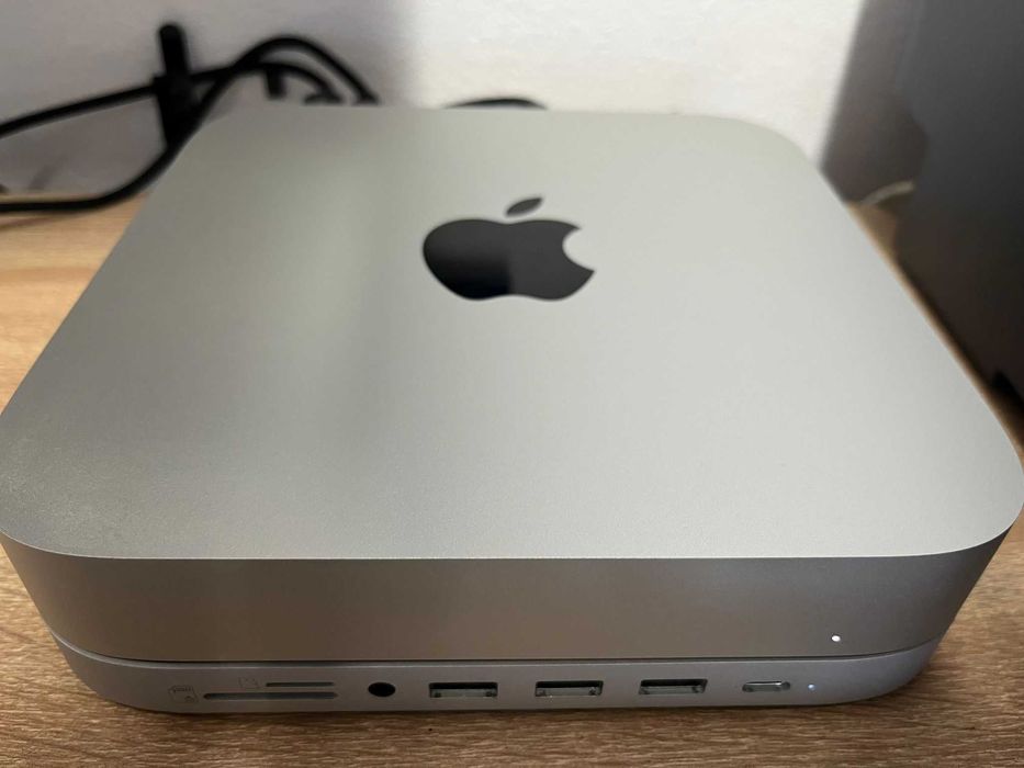 Vând Mac Mini M1