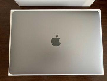 MacBook Air 2020 Като Нов с Документи