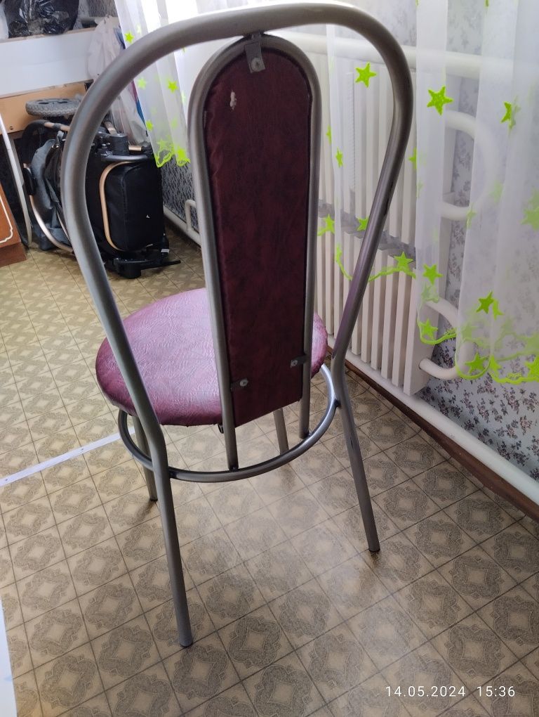 Продается стул для кухни,для офиса