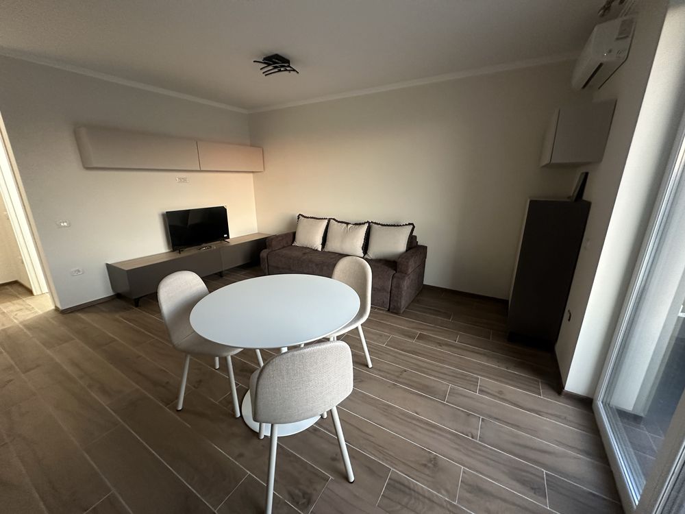 Apartament 1 camera - NOU, de inchiriat