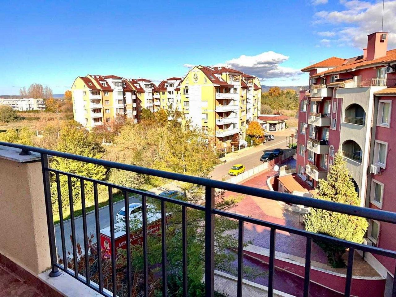 Продава се Двустаен апартамент в к.к. Слънчев бряг - 63 кв.м за 1072 €/кв.м - Снимка #10