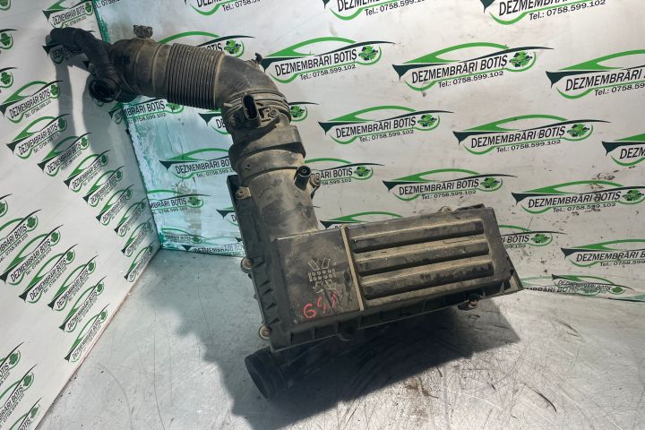 Carcasa filtru aer 3C0 129 654 P Volkswagen VW Passat B6