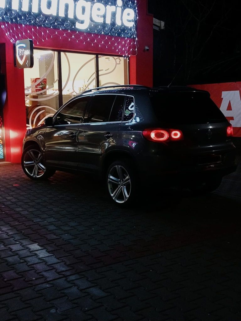 Vând Vw Tigaunnn