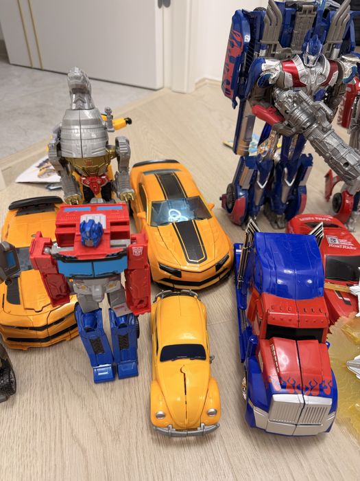 Transformers - masini roboti