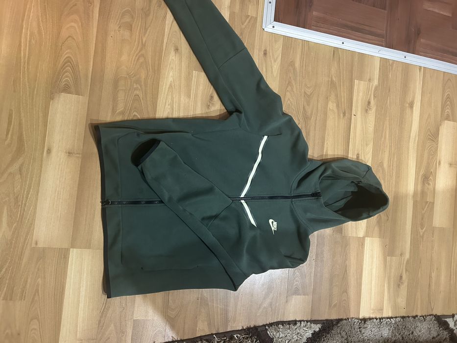Nike tech fleece