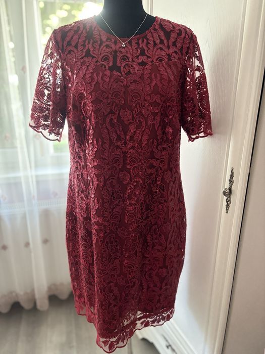 Rochie elegantă, cu dantelă și paiete, marca Dorota, mărimea 46