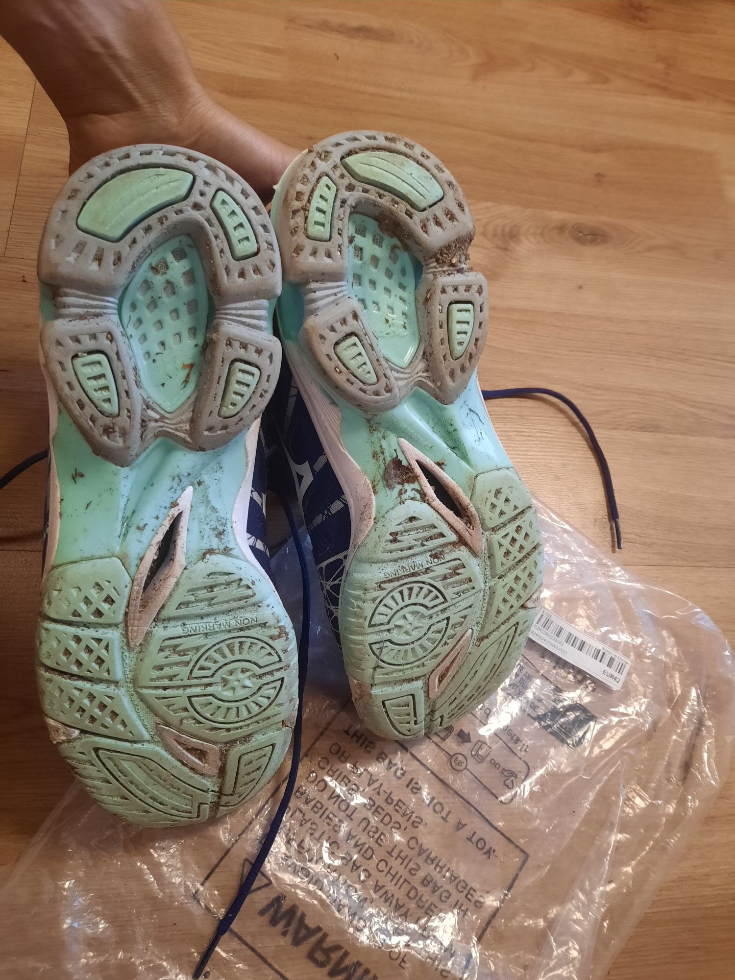 Обувки Mizuno Wave voltage за волейбол
