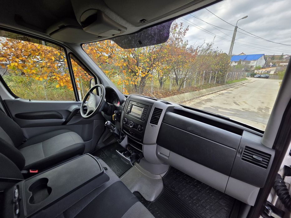 Volkswagen Crafter RATE 2017 2.0TDI 140CP L2H3 R.A.R. Efectuat