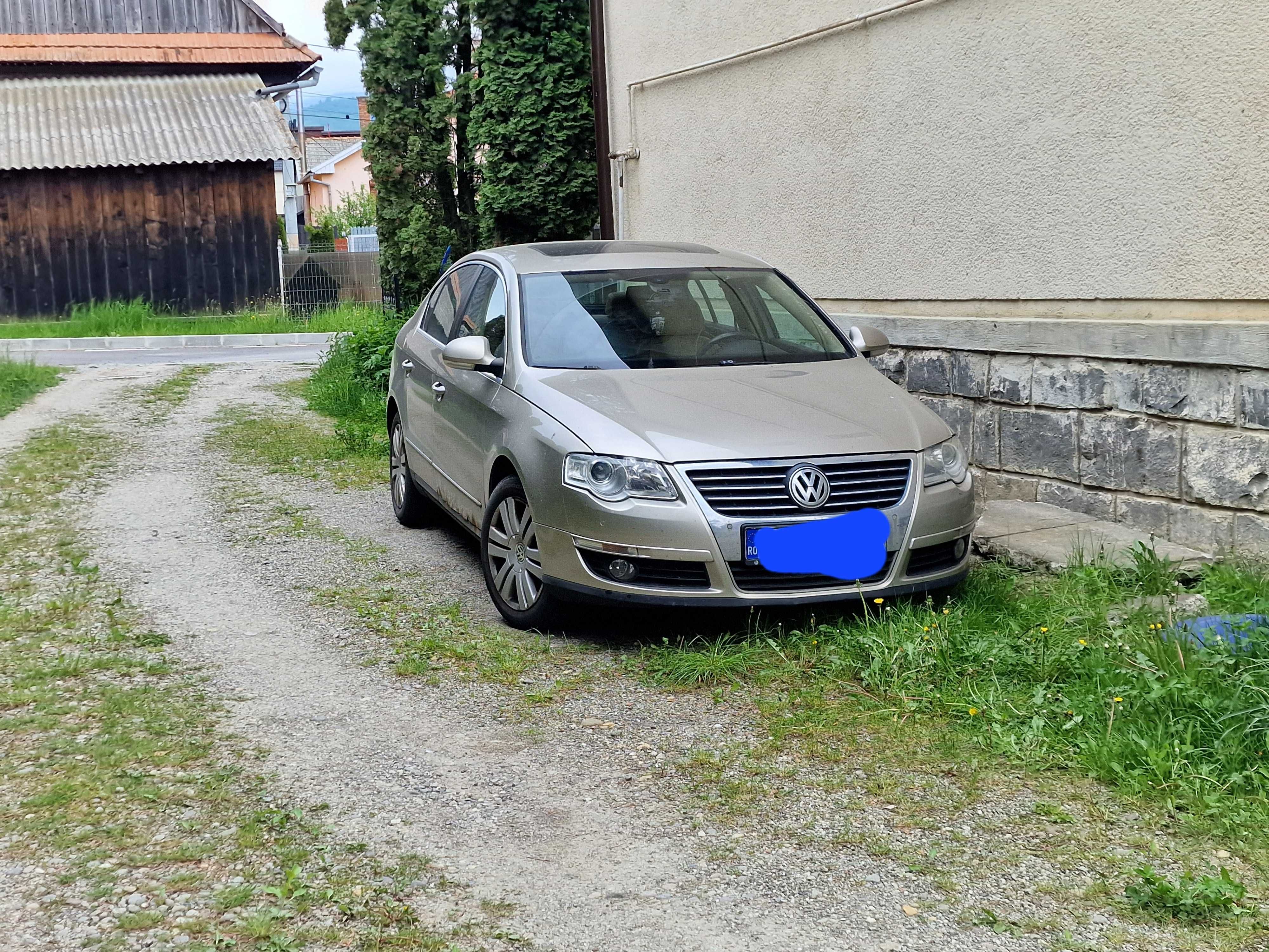 Vând Volkswagen Passat B6 2.0 T.D.I. 140 CP -HIGHLINE-2007 .