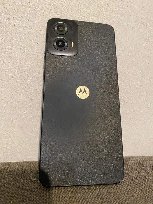 Vând telefon Motorola g34, cu husa de silicon și încărcător