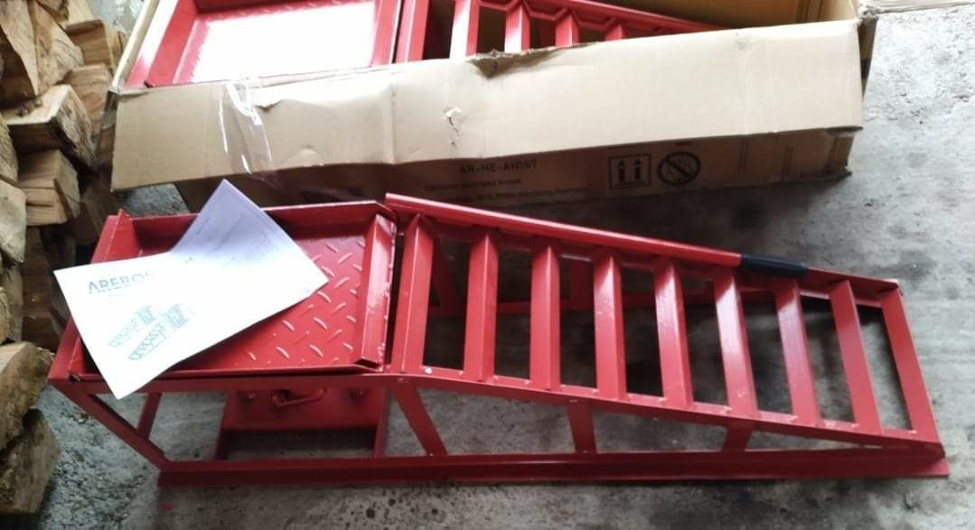 Set 2 buc rampe auto cu cric