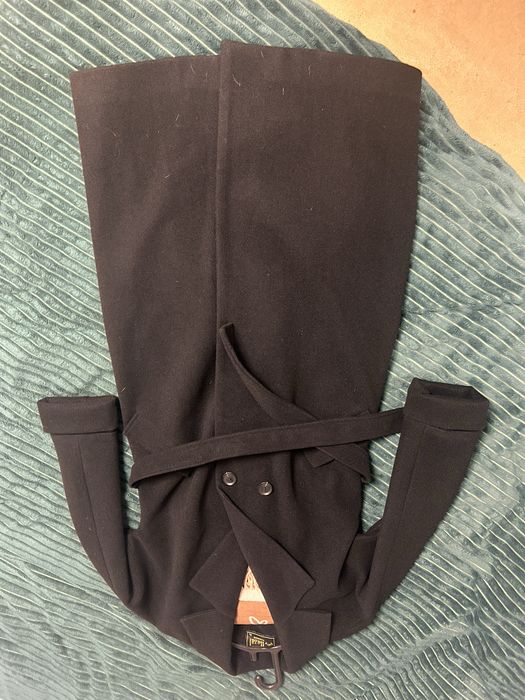 Продаю новое пальто,не разу не одевалось