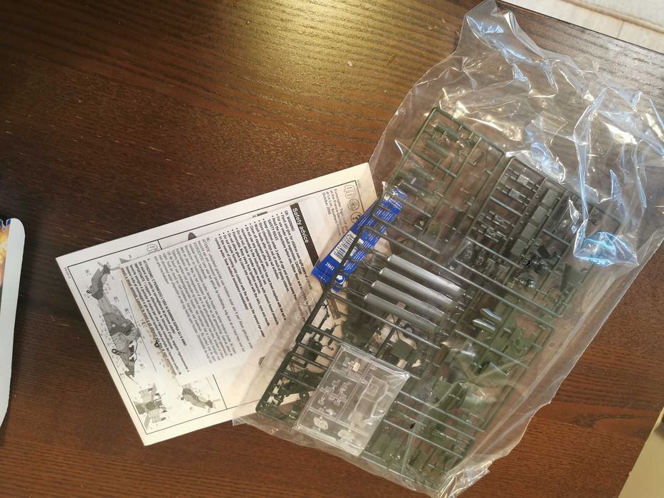 Revell Tiger UHT/HAP модел за сглобяване