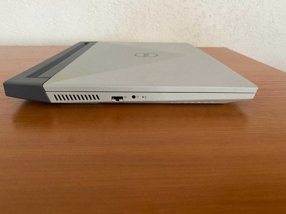лаптоп Dell G15 5515