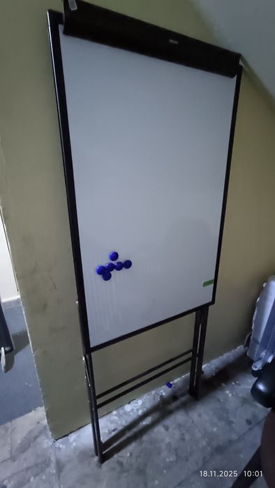 Доска магнитно-маркерные напольные, флипчарты