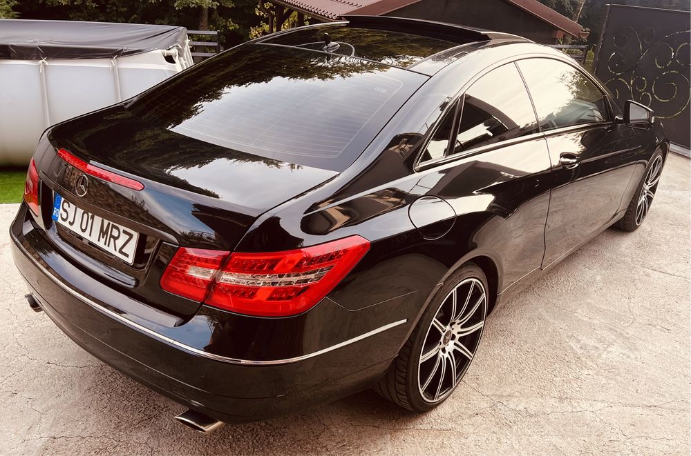 Mercedes E350 coupe W207