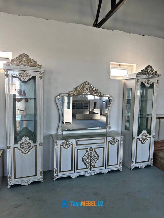 Пинал комод сандик, сотилади. 1 йил болди енгидек