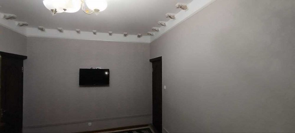 Медгарадок Талабалар шахарчаси  5 хона