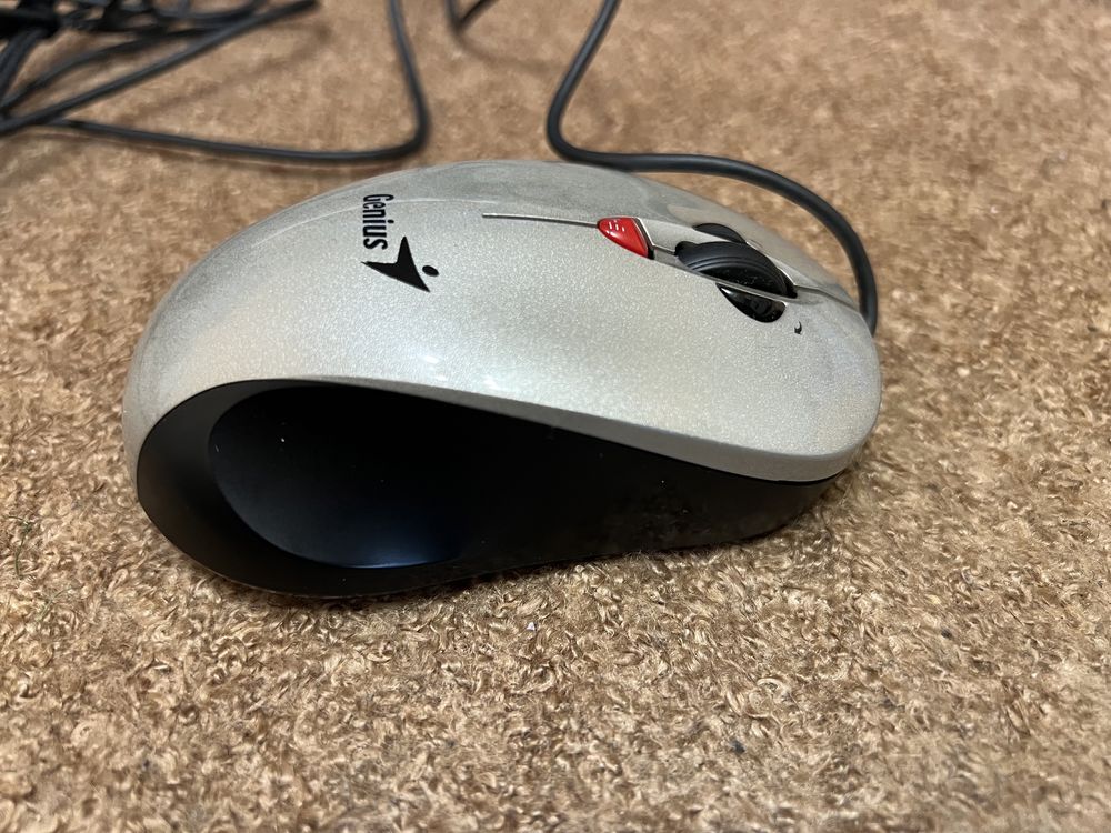 Genius Laser Ergo 525X mouse мишка за компютър нова usb wired